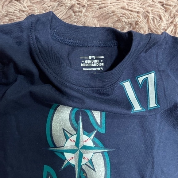 MLB Genuine Merchandise Seattle Mariners Short Sleeve Tee - Picture 3 of 6